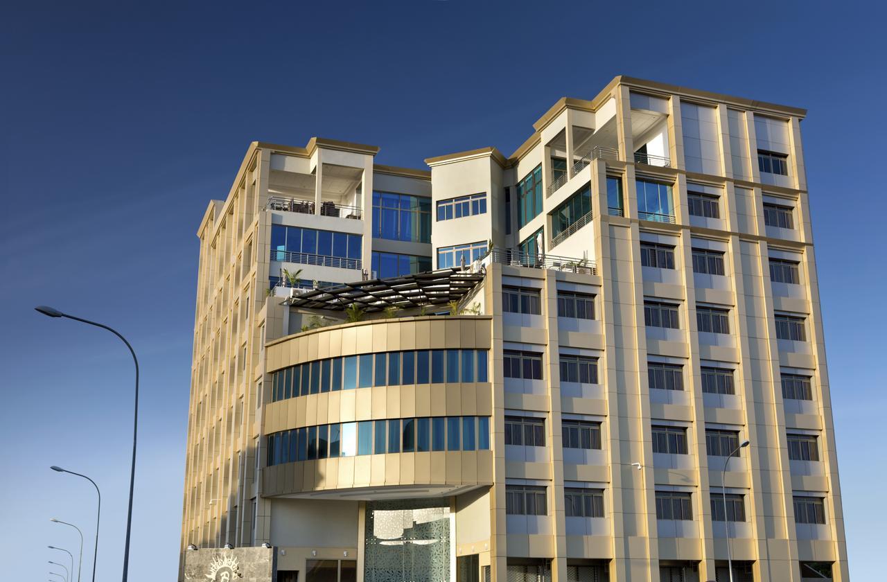 Bravia Hotel Ouagadougou Bagian luar foto