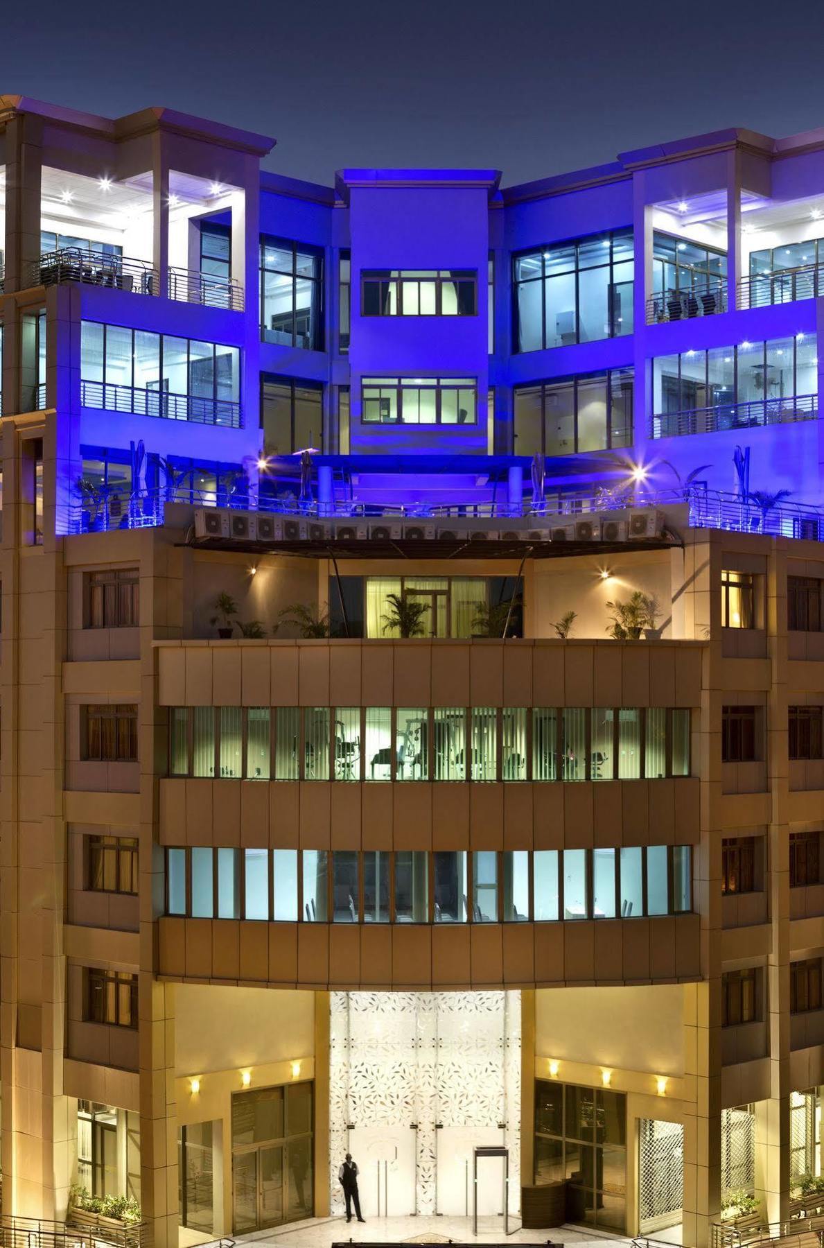 Bravia Hotel Ouagadougou Bagian luar foto